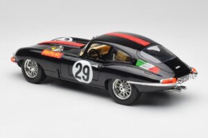 Jaguar E-Type #29 Noir Bburago 1:18 3018-M4 Métal — image 7 sur 8