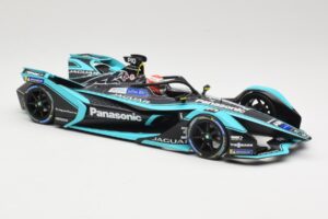 Jaguar I-Type 3 Panasonic Jaguar Racing #3 N. Piquet Jr. Formula E Season 5 2019 Minichamps 1:18 114180003 Métal — image 4 sur 6
