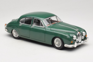 Jaguar Mark II Vert Tchibo 1:18 49420 Métal — image 6 sur 8