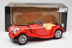 Jaguar SS 100 Rouge Bburago 1:18 3006-M1 Métal — image 8 sur 8
