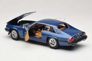 Jaguar XJ-S Bleu Road Signature 1:18 92658 Métal — image 6 sur 8