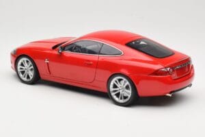 Jaguar XK X150 Rouge Minichamps 1:18 150130503 Métal — image 7 sur 8