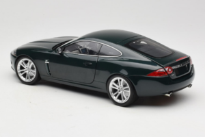 Jaguar XK X150 Vert Minichamps 1:18 153130503 Métal — image 7 sur 8