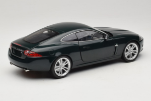 Jaguar XK X150 Vert Minichamps 1:18 150130500 Métal — image 3 sur 8