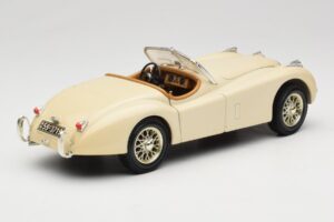 Jaguar XK120 Blanc Eduscho 1:18 7482-1HTH Métal — image 3 sur 8
