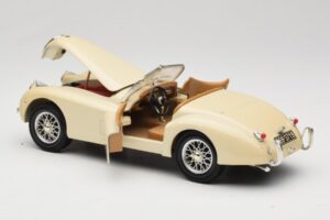 Jaguar XK120 Blanc Eduscho 1:18 7482-1HTH Métal — image 5 sur 8