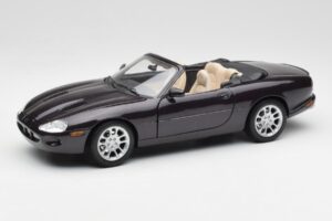 Jaguar XKR X100 Cabriolet Gris Maisto 1:18 50331 Métal