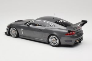 Jaguar XKR GT3 Grey Metallic Minichamps 1:18 150081390 Métal — image 5 sur 6