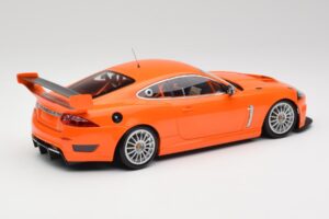 Jaguar XKR GT3 Racing Orange Minichamps 1:18 150081391 Métal — image 2 sur 6