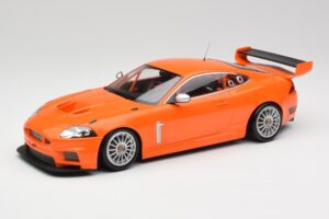 Jaguar XKR GT3 Racing Orange Minichamps 1:18 150081391 Métal