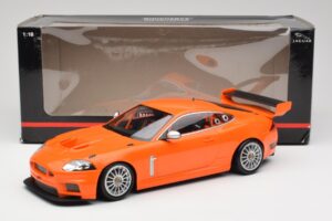 Jaguar XKR GT3 Racing Orange Minichamps 1:18 150081391 Métal — image 6 sur 6