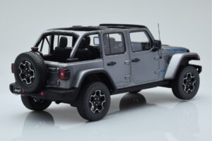 Jeep Wrangler 4xe Argent GT Spirit 1:18 GT419 Résine — image 2 sur 6