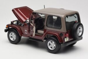 Jeep Wrangler TJ Sahara Rouge Maisto 1:18 31662 Métal — image 5 sur 8
