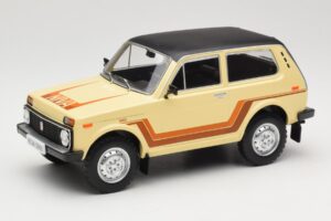 Lada Niva 2121 California Beige MCG 1:18 MCG18004 Métal
