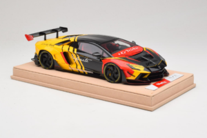 Lamborghini Aventador Liberty Walk Infinite Noir Jaune Timothy & Pierre 1:18 REMC035 Métal — image 4 sur 7