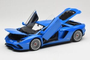 Lamborghini Aventador S LP740-4 Blue Nila AUTOart 1:18 79134 Métal — image 2 sur 8