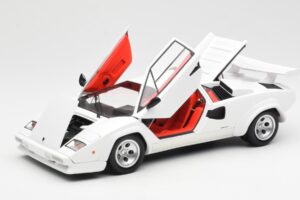Lamborghini Countach LP500S Blanc Kyosho 1:18 08320E Métal — image 2 sur 8