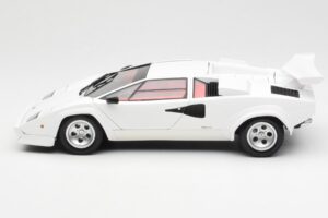 Lamborghini Countach LP500S Blanc Kyosho 1:18 08320E Métal — image 4 sur 8
