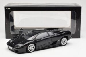 Lamborghini Diablo 6.0 Noir AUTOart 1:18 74528 Métal — image 8 sur 8