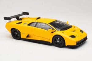Lamborghini Diablo GTR Jaune Hot Wheels 1:18 53885 Métal — image 6 sur 8