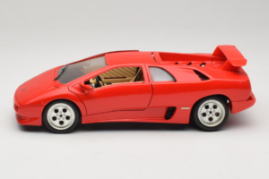 Lamborghini Diablo Rouge Bburago 1:18 3041-M1 Métal — image 4 sur 8