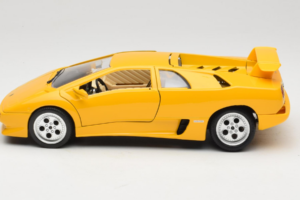 Lamborghini Diablo Jaune Bburago 1:18 3041 Métal — image 4 sur 8