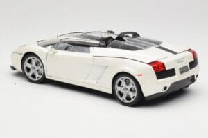 Lamborghini Gallardo Concept S Blanc Motormax 1:18 79156 Métal — image 7 sur 8