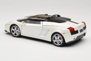 Lamborghini Gallardo Concept Blanc Mondo Motors 1:18 146432 Métal — image 7 sur 8