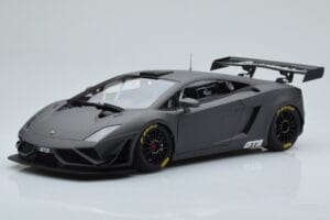 Lamborghini Gallardo GT3 FL2 Gris Foncé AUTOart 1:18 81360 Métal