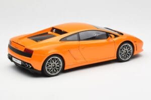 Lamborghini Gallardo LP560-4 Orange AUTOart 1:18 74593 Métal — image 3 sur 8