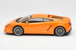 Lamborghini Gallardo LP560-4 Orange AUTOart 1:18 74593 Métal — image 4 sur 8