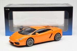 Lamborghini Gallardo LP560-4 Orange AUTOart 1:18 74593 Métal — image 8 sur 8