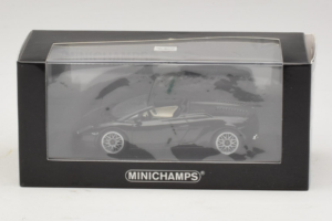 Lamborghini Gallardo LP560-4 Spyder Noir Minichamps 1:43 400103830 Métal — image 5 sur 5