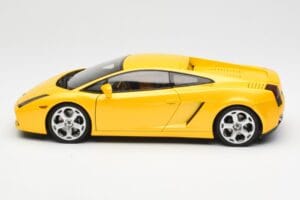 Lamborghini Gallardo Metallic Jaune AUTOart 1:18 74571 Métal — image 4 sur 8
