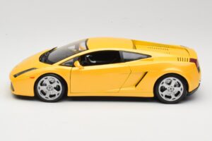Lamborghini Gallardo Jaune Maisto 1:18 31655 Métal — image 4 sur 8