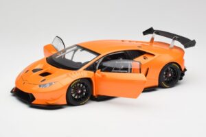 Lamborghini Huracan LP620-2 Super Trofeo Arancio Borealis Pearl Effect Orange AUTOart 1:18 81558 Métal — image 2 sur 8