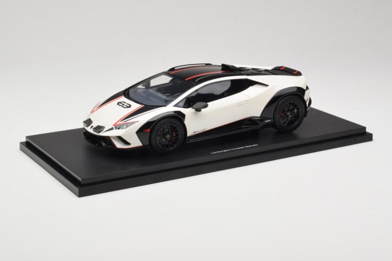 Lamborghini Huracan Sterrato No. 63 Blanc TopSpeed 1:18 TS0610 Résine