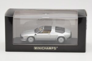 Lamborghini Jalpa Argent Minichamps 1:43 400103601 Métal — image 4 sur 4
