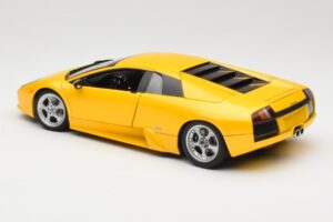 Lamborghini Murcielago LP640 Giallo Orion AUTOart 1:18 74511 Métal — image 7 sur 8
