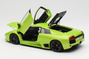 Lamborghini Murcielago LP640 Ithaca Vert Metallic AUTOart 1:18 74624 Métal — image 5 sur 8