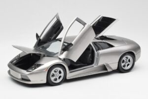 Lamborghini Murcielago Argent Maisto 1:18 7450257 Métal — image 2 sur 8