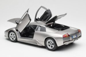 Lamborghini Murcielago Argent Maisto 1:18 7450257 Métal — image 5 sur 8