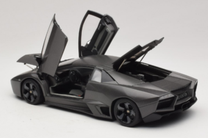Lamborghini Reventon Matte Grey AUTOart 1:18 74591 Métal — image 5 sur 8