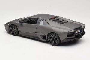 Lamborghini Reventon Matte Grey Bburago 1:18 18-11029 Métal — image 7 sur 8