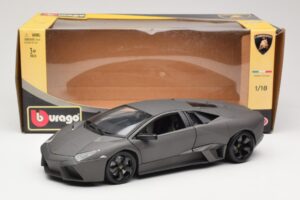 Lamborghini Reventon Matte Grey Bburago 1:18 18-11029 Métal — image 8 sur 8