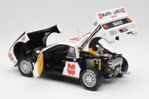 Lancia 037 #1 G. Cunico / E. Bartolich Targa Florio Winner 1983 Kyosho 1:18 08302H Métal — image 5 sur 8