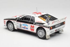 Lancia 037 #1 G. Cunico / E. Bartolich Targa Florio Winner 1983 Kyosho 1:18 08302H Métal — image 7 sur 8
