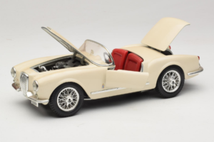 Lancia Aurelia B24 Spider Beige Bburago 1:18 3010-M2 Métal — image 2 sur 8