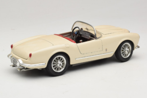 Lancia Aurelia B24 Spider Beige Bburago 1:18 3010-M2 Métal — image 3 sur 8