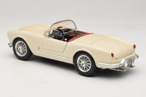 Lancia Aurelia B24 Spider Beige Bburago 1:18 3010-M2 Métal — image 7 sur 8